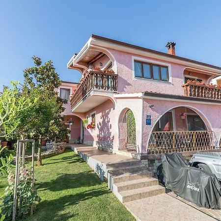 פורץ Apartments Darinka מראה חיצוני תמונה