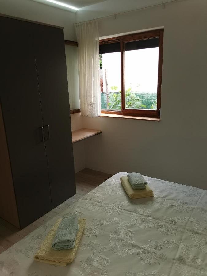 פורץ Apartments Darinka מראה חיצוני תמונה