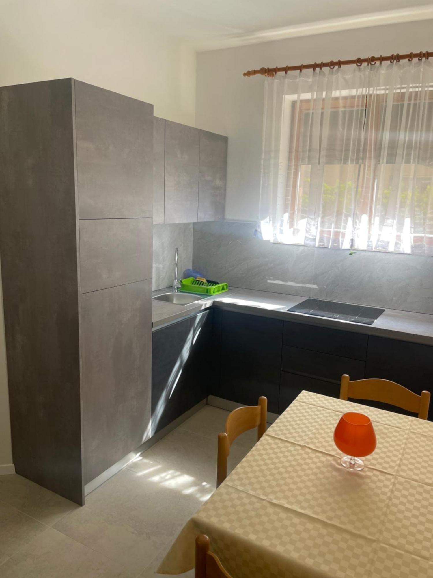 פורץ Apartments Darinka מראה חיצוני תמונה