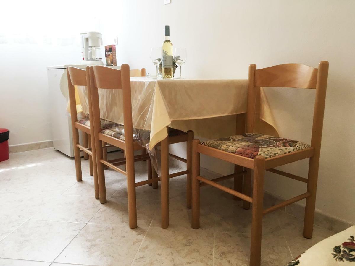 פורץ Apartments Darinka מראה חיצוני תמונה